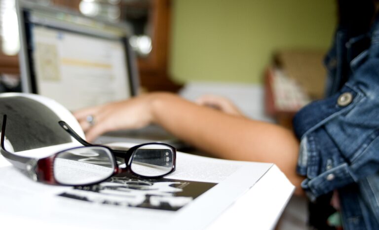 5-ferramentas-de-ia-que-ajudam-voce-a-aprender-qualquer-coisa-mais-rapido