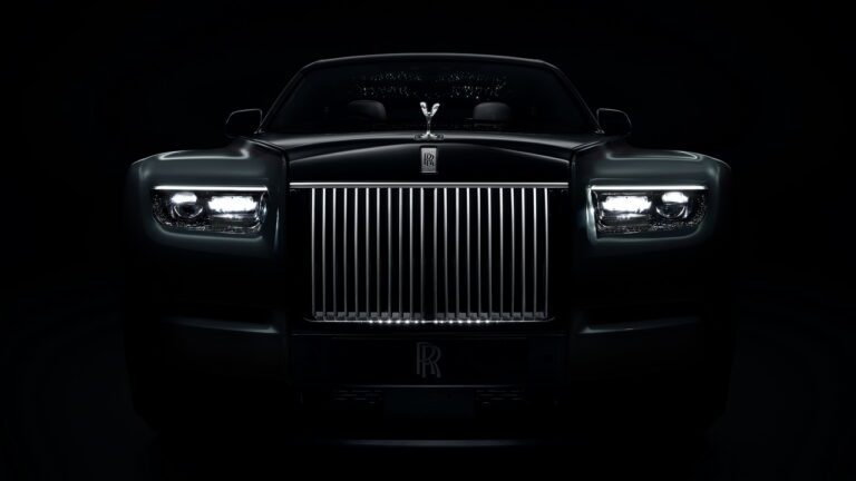 rolls-royce-phantom:-100-anos-de-um-icone
