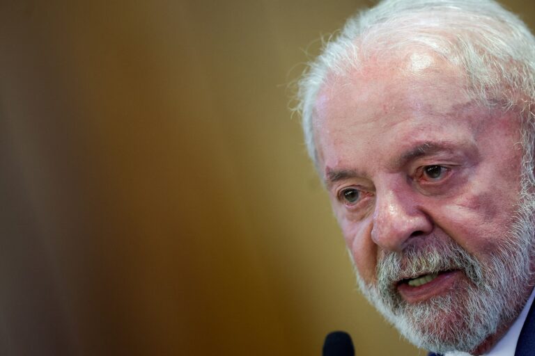 queda-na-popularidade-fara-lula-‘meditar-dez-vezes’-sobre-reeleicao,-diz-temer