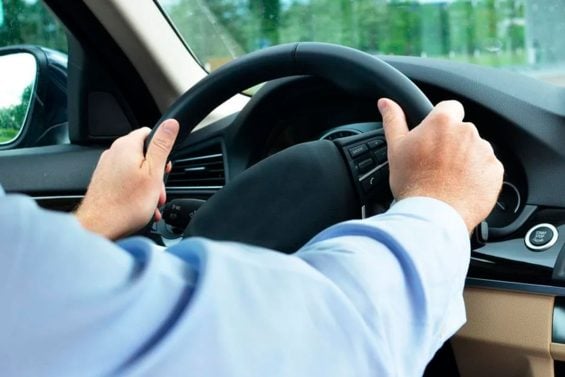pequenos-descuidos-acabam-com-a-direcao-e-suspensao-do-carro