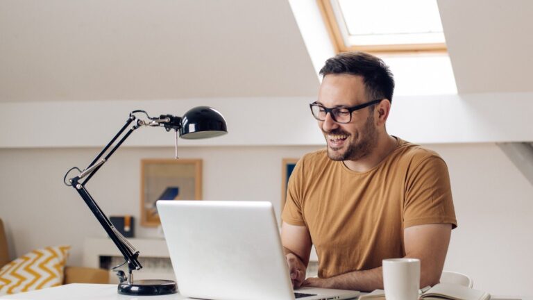 home-office:-120-vagas-para-trabalho-remoto-[16/05]