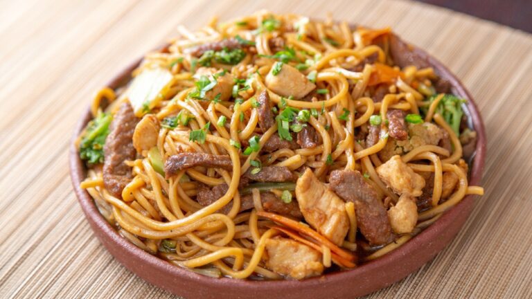 e-‘yakissoba’-ou-‘yakisoba’?-o-jeito-certo-vai-te-surpreender