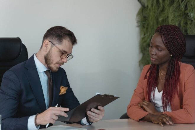 como-manter-a-autoestima-durante-processos-seletivos-e-entrevistas-de-emprego