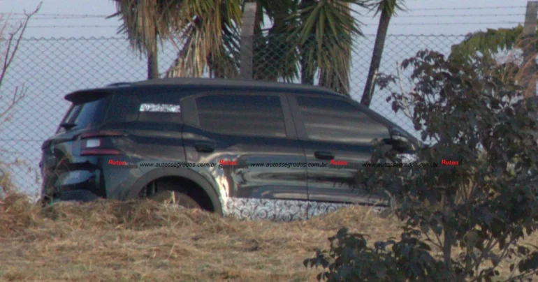 flagra:-citroen-aircross-xtr-2026-chegara-ate-outubro