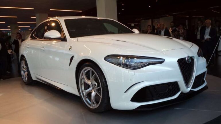 arquivo-ae:-alfa-giulia-e-outras-historias