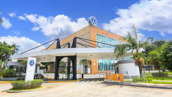 vw-abre-fabrica-e-acervo-historico-para-fas-da-marca;-veja-como-visitar