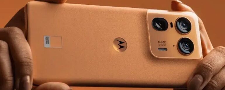 celular-motorola-com-desconto:-razr-50-ultra,-edge-50-fusion-e-outros-modelos