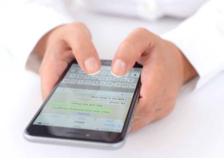 whatsapp-pode-ser-banido-e-substuido-por-app-nacional-na-russia