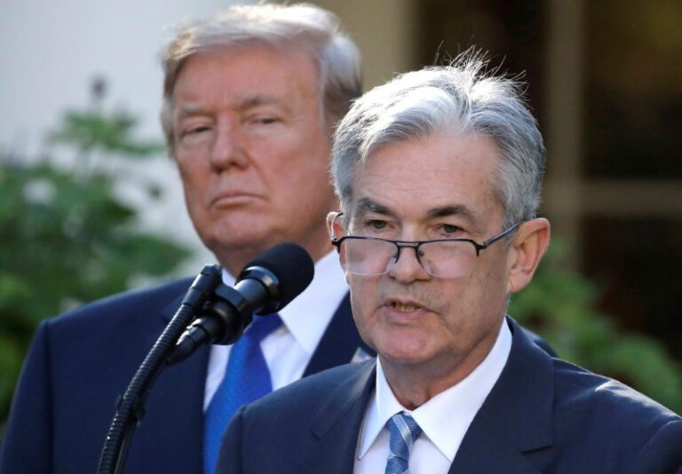 trump-elogia-diretor-de-agencia-e-apoia-investigacao-contra-presidente-do-fed
