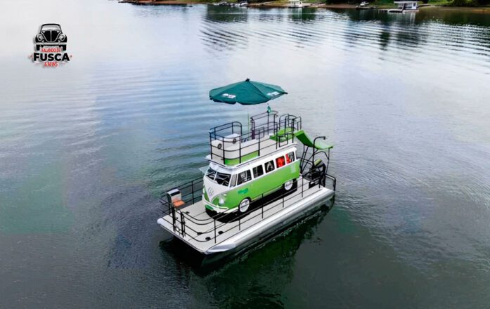 a-forma-do-vw-kombi-“splitwindow”-nunca-envelhece