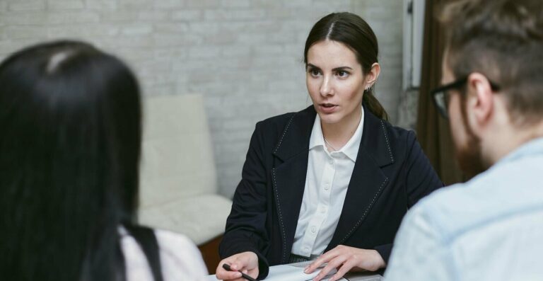 entrevista-de-emprego:-7-dicas-para-se-destacar-e-conquistar-a-vaga