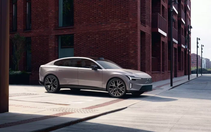 volvo-es90-estreia-como-primeiro-seda-eletrico-da-marca
