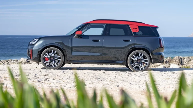 novo-mini-jcw-countryman-all4-exclusive