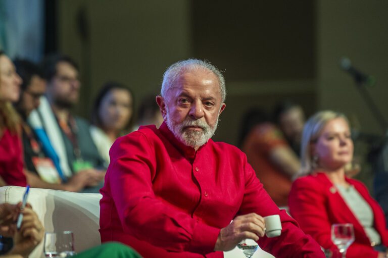 uniao-e-pp-criticam-discurso-de-lula-sobre-tarifaco:-“retorica-confrontacional”