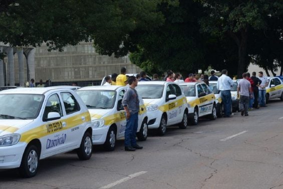 autoescolas-perderao-lugar-para-‘uber-de-instrutores’?-entenda