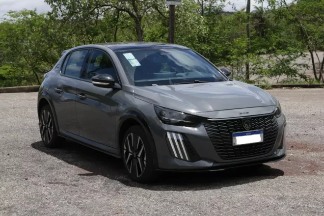 ofertas-peugeot:-208-gt-turbo-esta-com-desconto-de-r$-9-mil