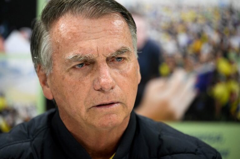 em-alegacoes-finais-ao-stf,-bolsonaro-nega-crimes-e-pede-para-ser-absolvido
