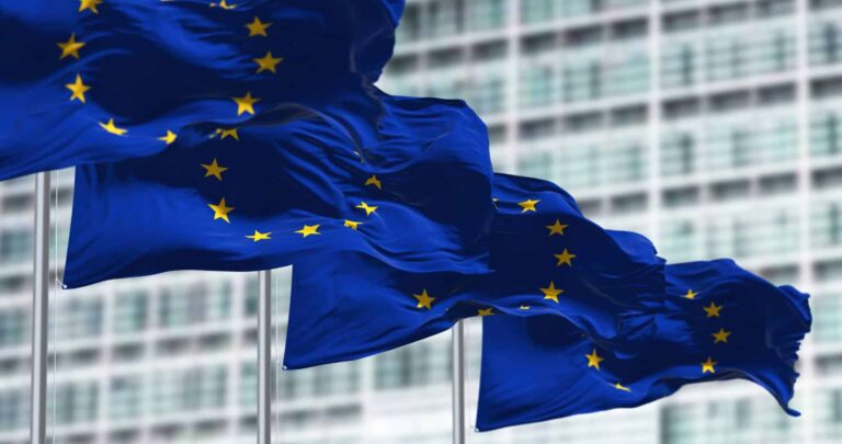 apos-criticas-de-trump,-uniao-europeia-diz-que-e-soberana-para-regular-big-techs