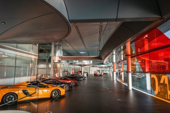 mclaren-desiste-de-sair-do-reino-unido