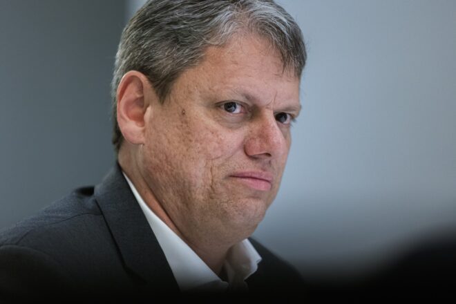 tarcisio:-mercado-financeiro-vai-‘proporcionar-a-reducao-das-desigualdades’