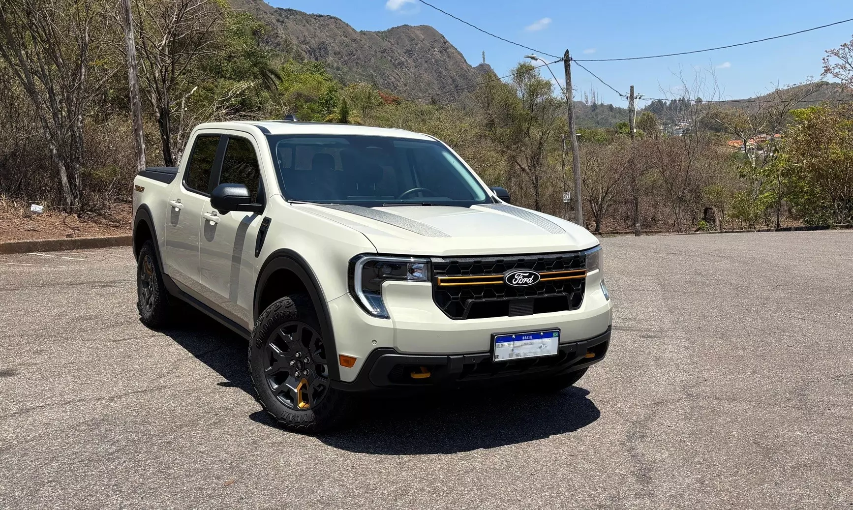 teste:-ford-maverick-tremor-2025-–-alto-desempenho-e-bom-gosto
