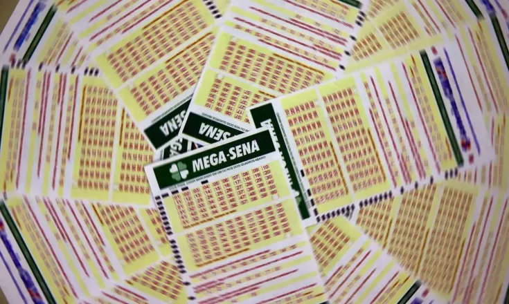 mega-sena-hoje:-ninguem-acerta-as-seis-dezenas-e-premio-acumula-em-r$-33-milhoes