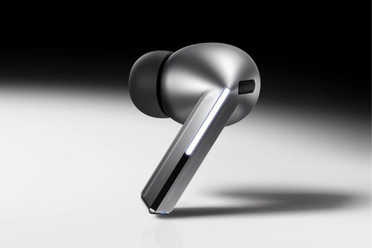 samsung-galaxy-buds-4-tera-design-parecido-com-os-apple-airpods,-segundo-vazamento