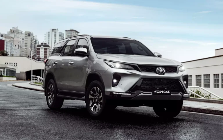toyota-amplia-programa-de-garantia-para-veiculos-blindados-certificados