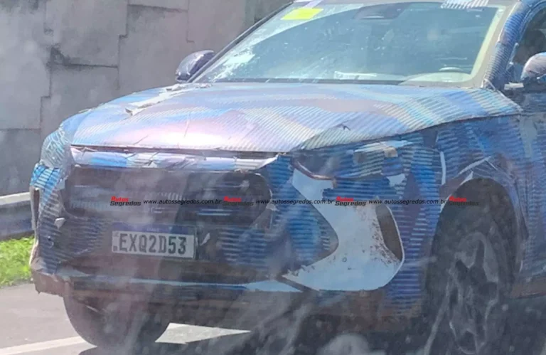 flagra:-byd-segue-em-testes-com-sua-picape-media-compacta-para-encarar-a-toro