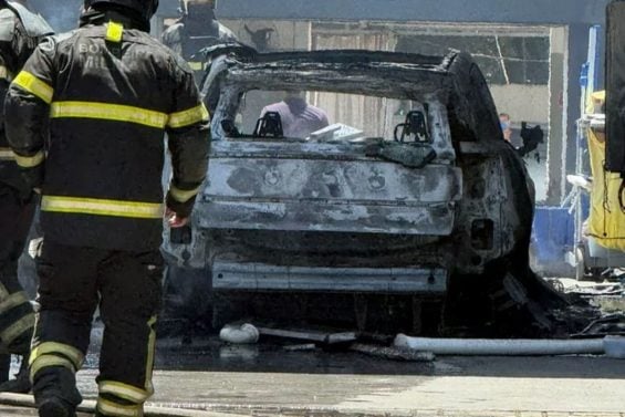 carro-eletrico-pega-fogo-dentro-de-concessionaria-da-volvo-no-nordeste