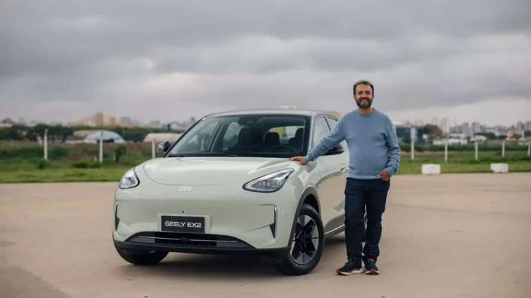 geely-ex2-2026-estreia-no-brasil-com-foco-em-preco-e-eficiencia-eletrica
