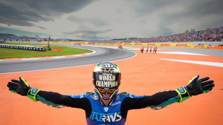 diogo-moreira-e-campeao-mundial-da-moto2